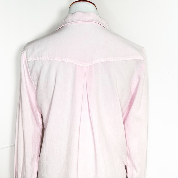 SOLD-Anthropologie Pastel Pink Chambray Long Sleeve Buttondown Shirt Small - Picture 6 of 9